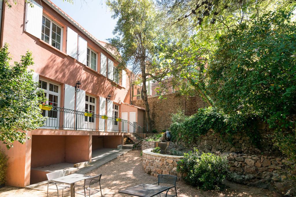 B&B Le Logis Du Mas Сет Екстер'єр фото